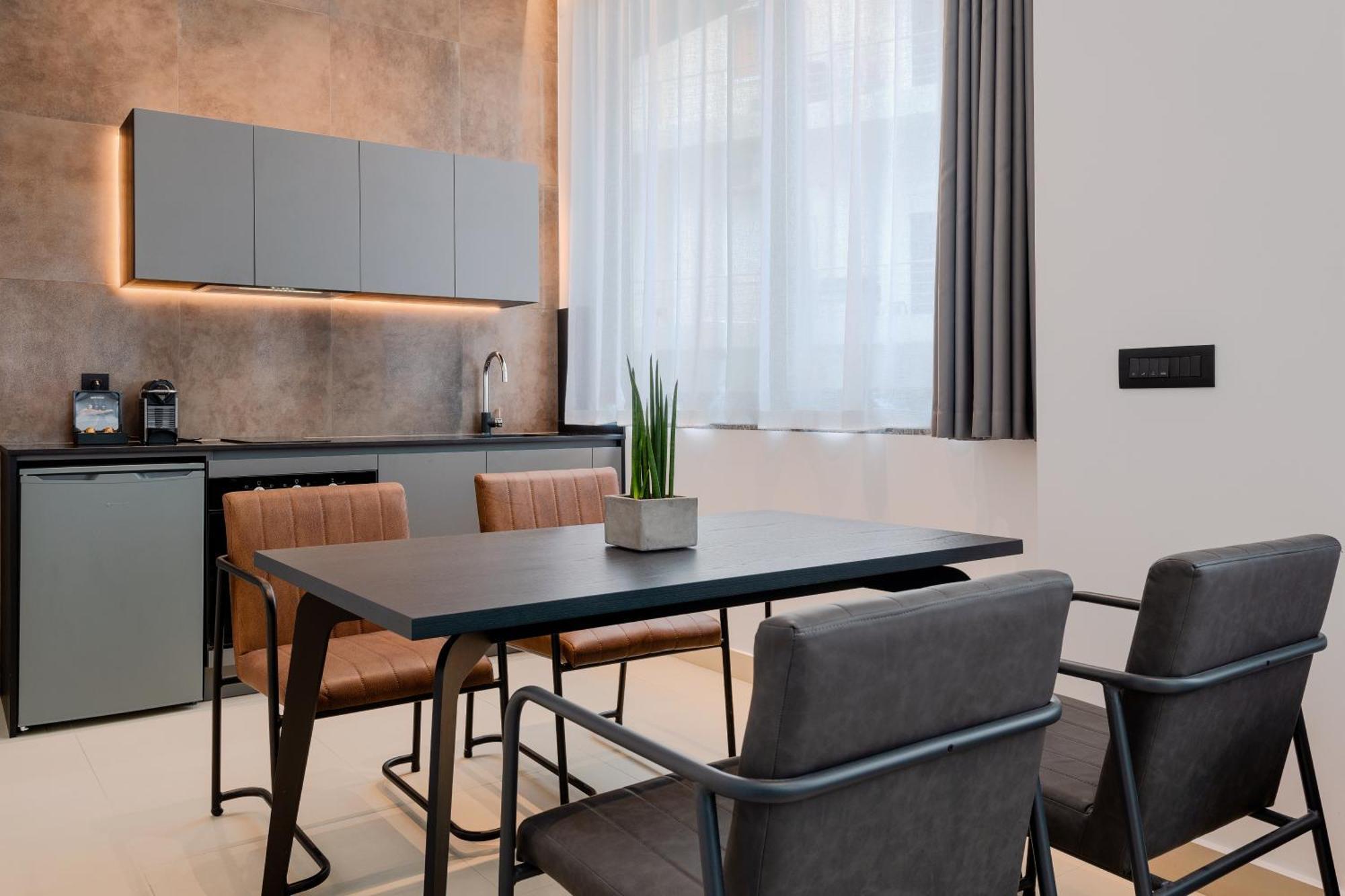 City Lion By Semavί Heraklion  Room photo